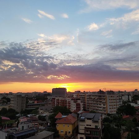 Lovely Apartment With City View Βουκουρέστι Εξωτερικό φωτογραφία