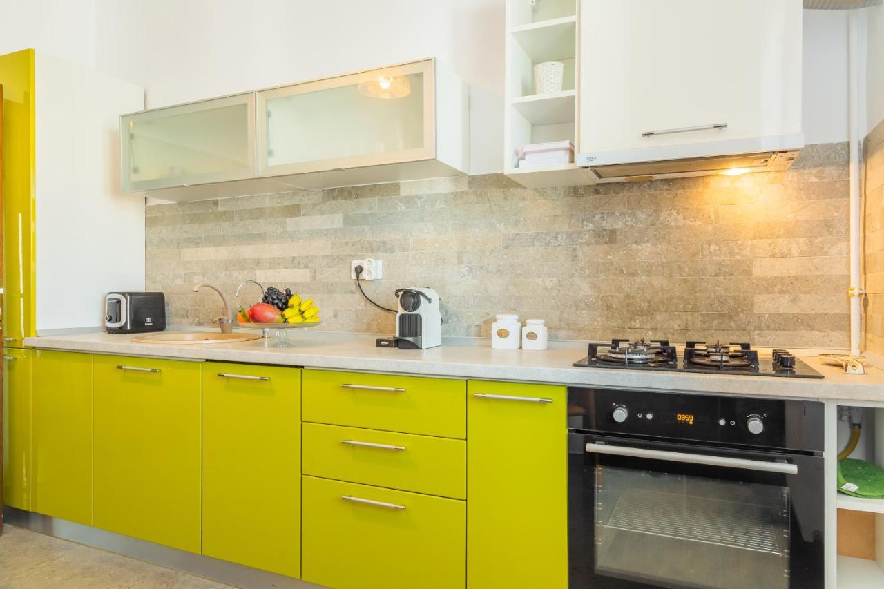 Lovely Apartment With City View Βουκουρέστι Εξωτερικό φωτογραφία