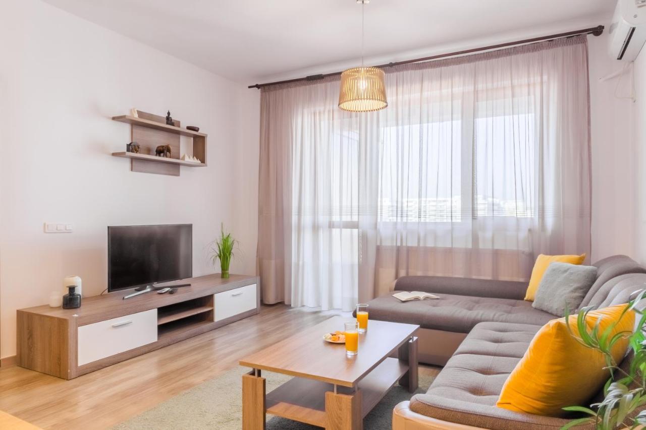 Lovely Apartment With City View Βουκουρέστι Εξωτερικό φωτογραφία