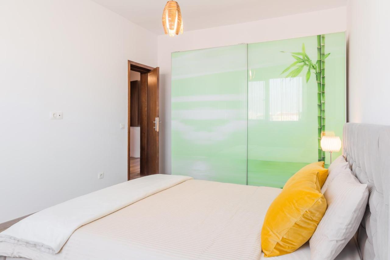 Lovely Apartment With City View Βουκουρέστι Εξωτερικό φωτογραφία
