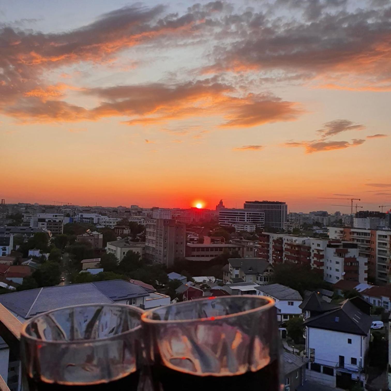 Lovely Apartment With City View Βουκουρέστι Εξωτερικό φωτογραφία