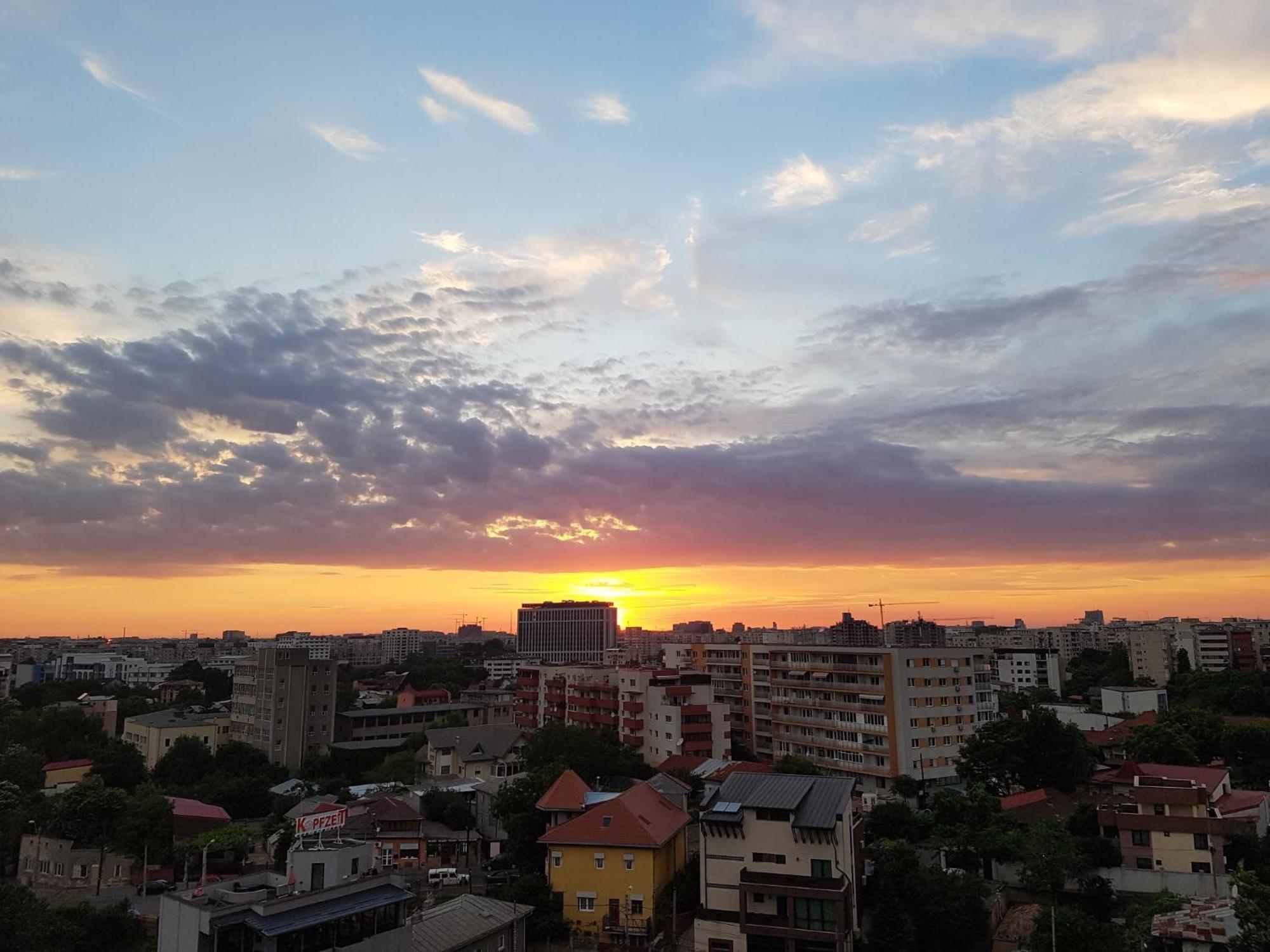 Lovely Apartment With City View Βουκουρέστι Εξωτερικό φωτογραφία